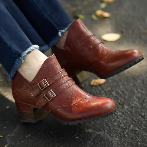 Jambu Shoes - Jambu Miranda Women’s Leather Western Ankle Bootie in Brown Size 7